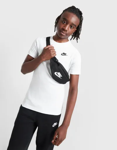 Nike Tričko Sportswear Pro teenagery
