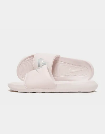 Nike Pantofle Victori One