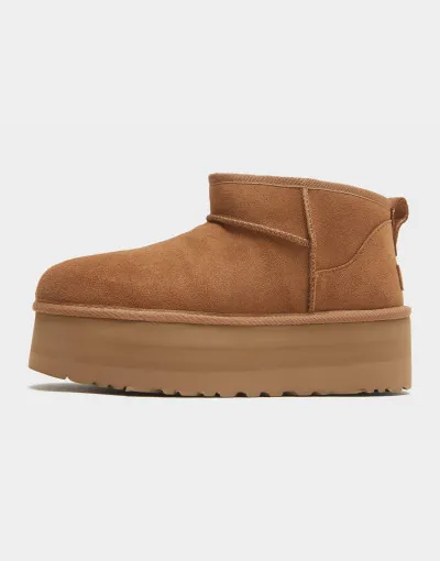 Ugg Kotníková obuv Classic Ultra