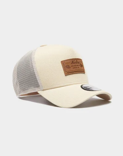 New Era Kšiltovka DENIM LEATHER PATCH TRUCKERNONE