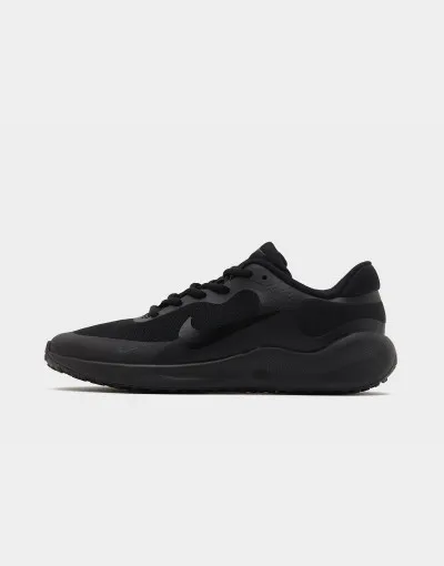 Nike Revolution 7 Pro teenagery