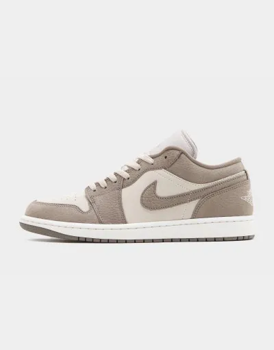 Jordan  Air Jordan 1 Low 