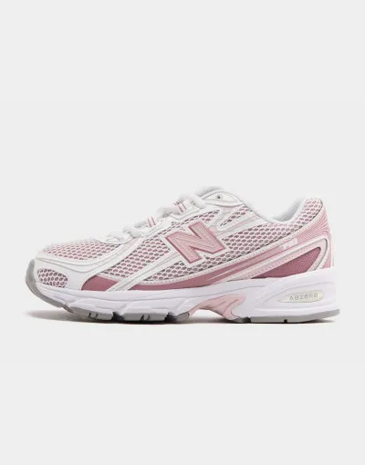New Balance 740