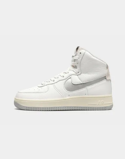 Nike Air Force 1 StayLaced
