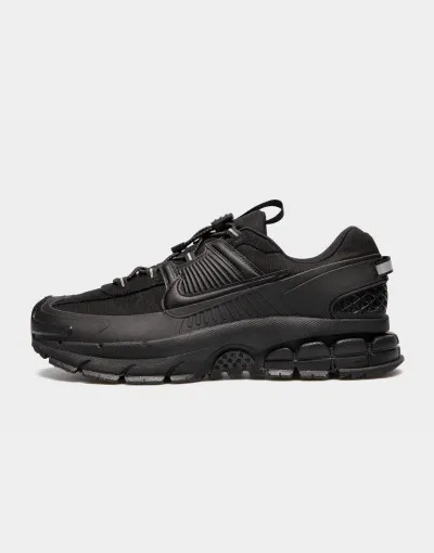 Nike Vomero Roam