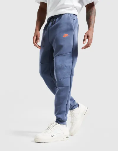 Nike  Tepláky Tech 