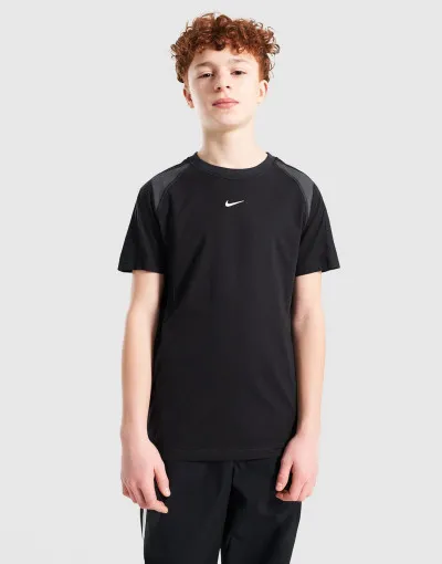 Nike  Tričko Sportswear City Utility  Pro teenagery