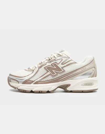New Balance 740